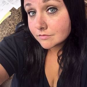 Meet your Posher, Holly